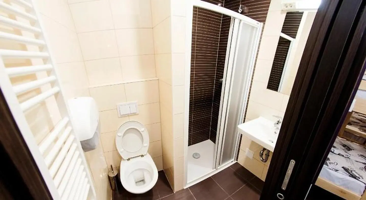 Hostel Moving Badezimmer