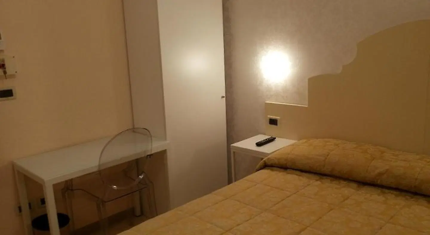 Hotel Adriatico Badezimmer