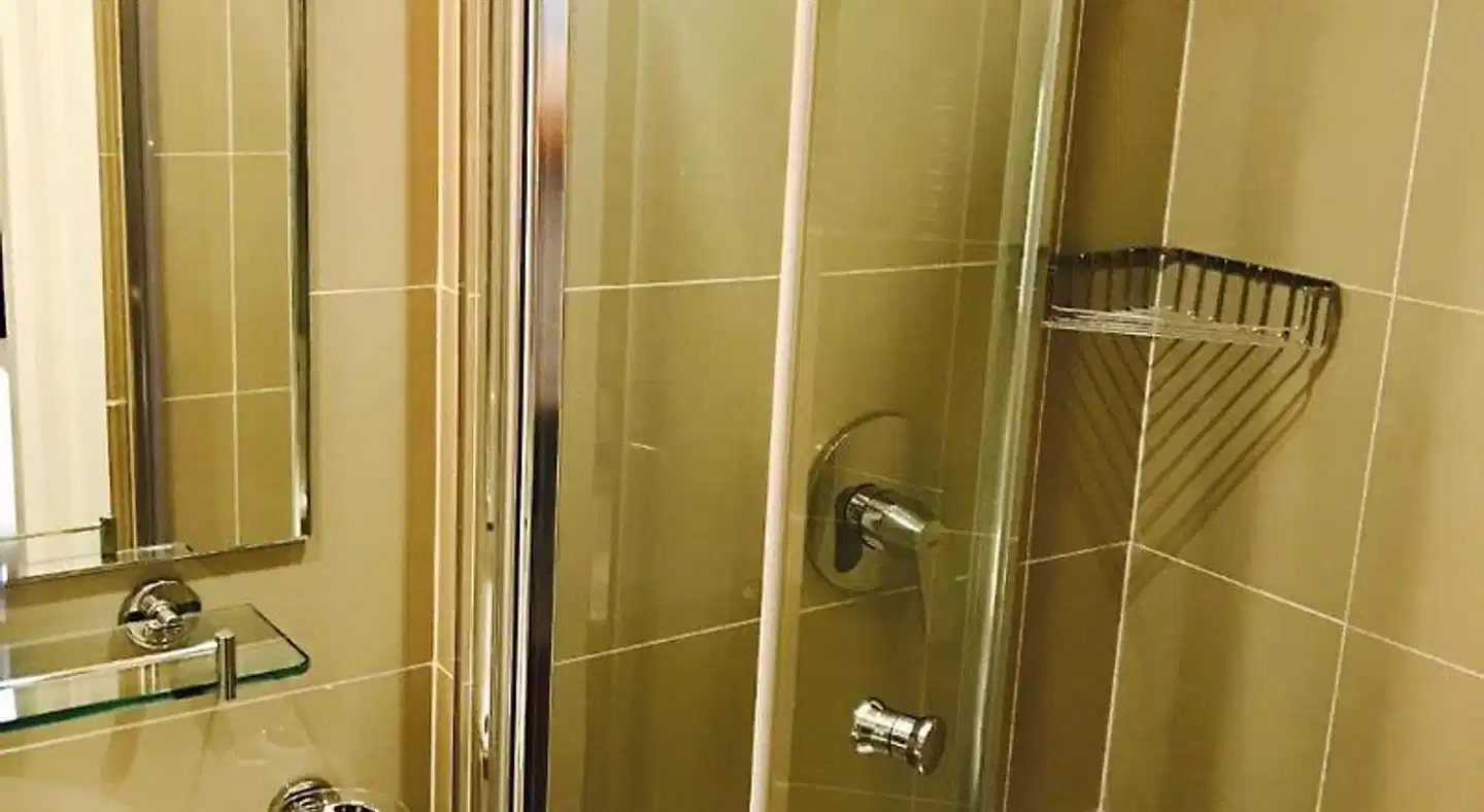 The Royal Cambridge Badezimmer