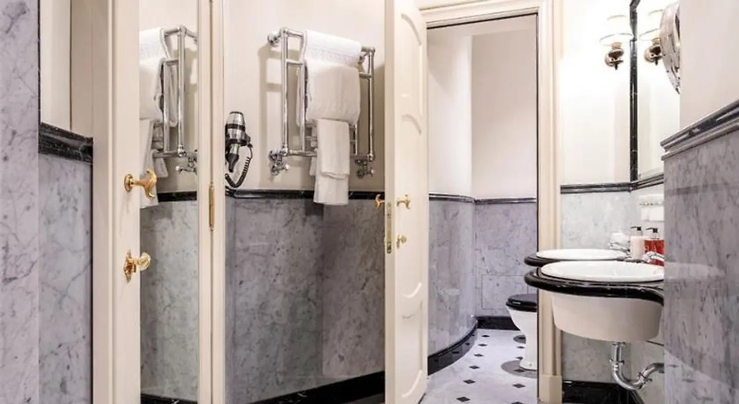 Locarno Badezimmer