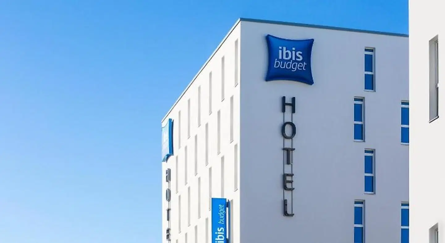 ibis budget Muenchen City Olympiapark EXTERIOR