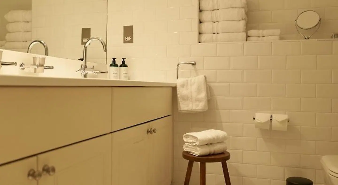 Europa House Apartments Badezimmer