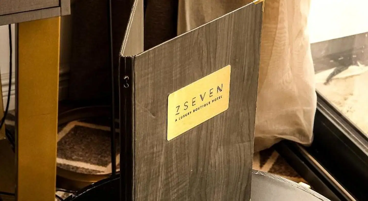 Seven Hotel EXTERIOR
