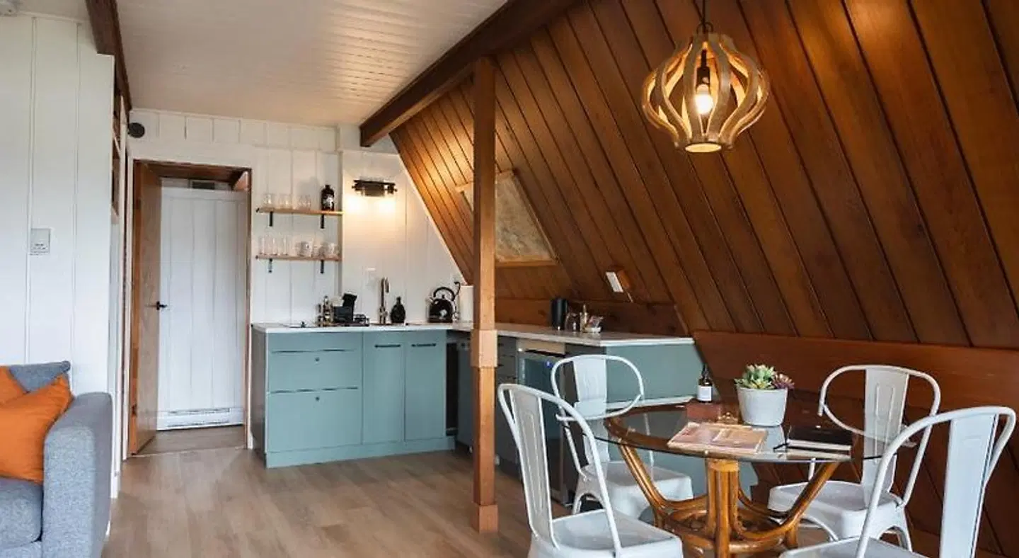 The Shoreline Tofino Restaurant