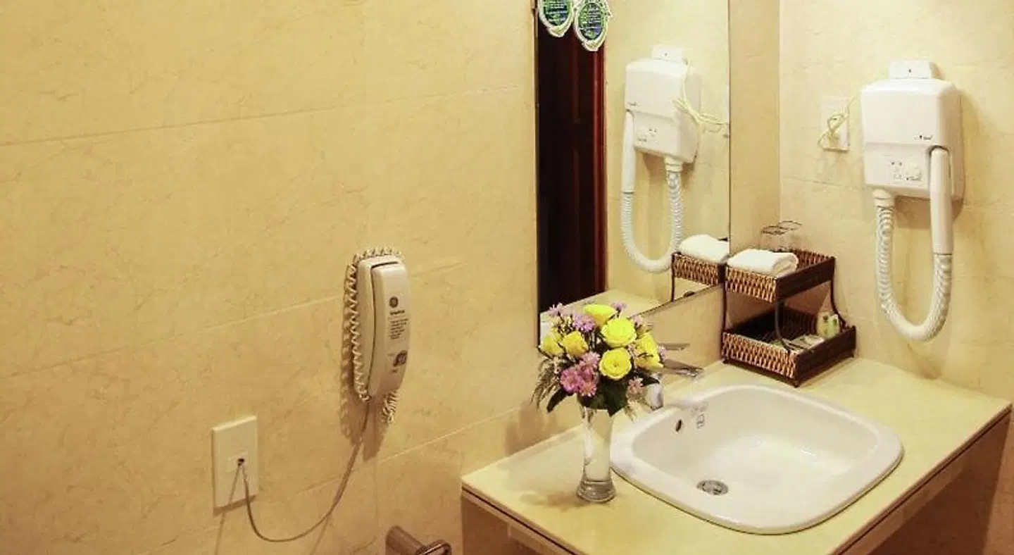 TTC Hotel Premium Dalat Badezimmer