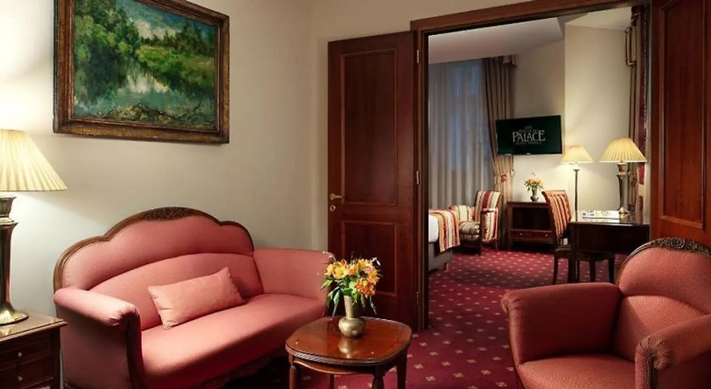 Art Nouveau Palace Hotel ROOM_EXAMPLE