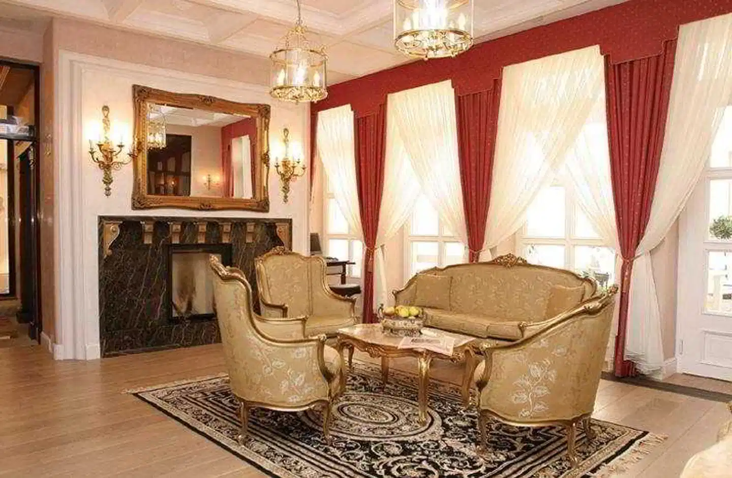 Imperial Hotel & Restaurant Lobby