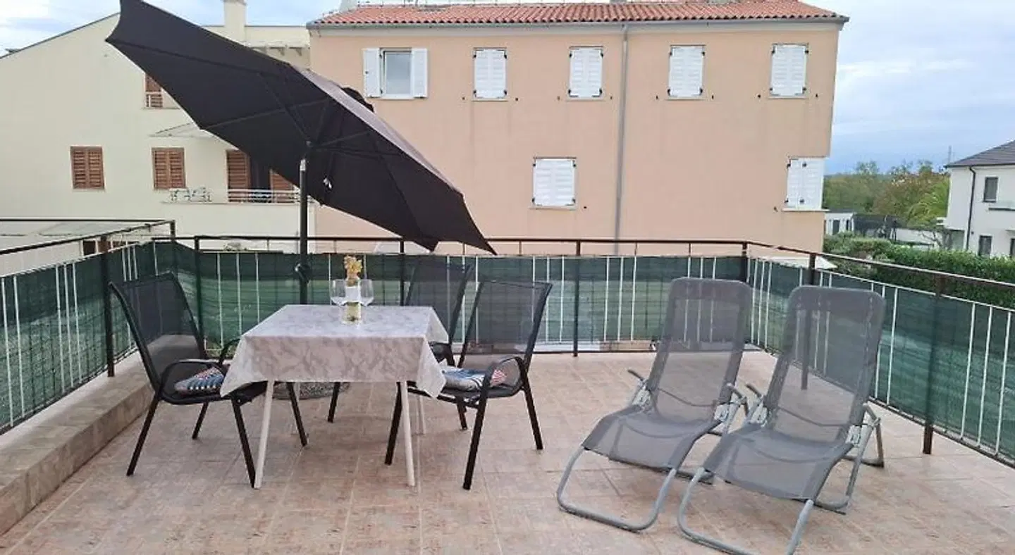 Apartment and Holiday home Dubravka Terrasse