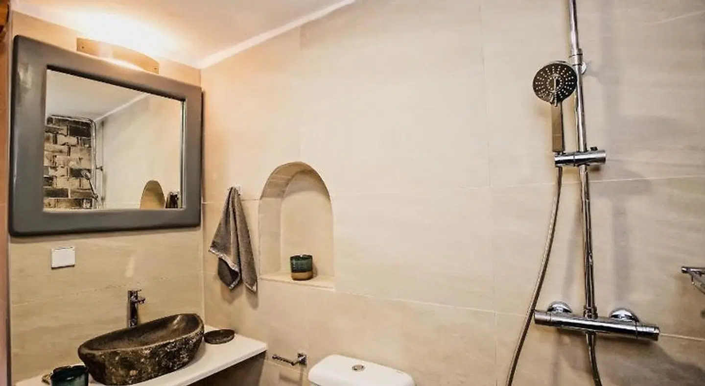 Myconian brothers Badezimmer