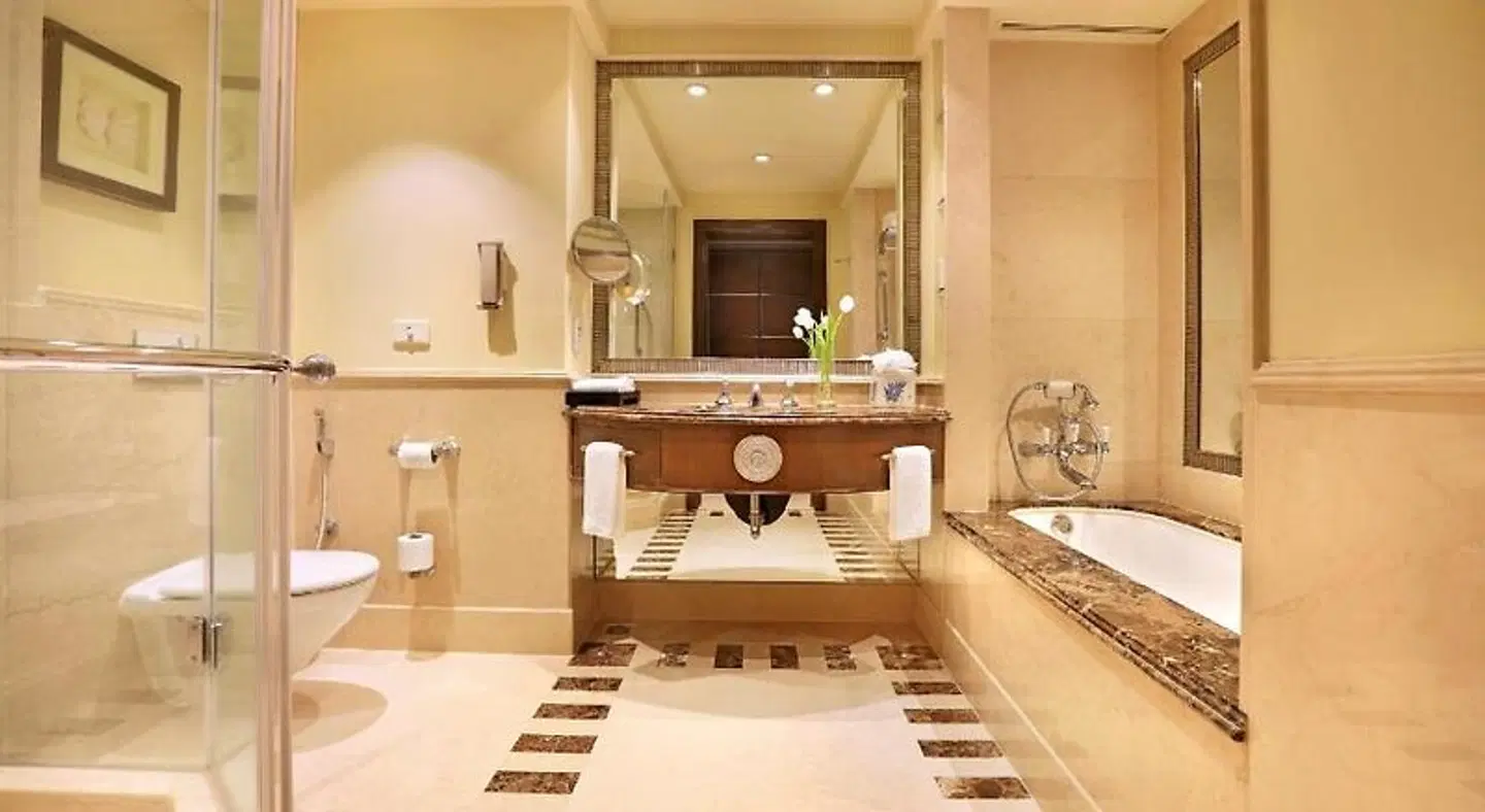 ITC Maratha Mumbai, A Luxury Collection Hotel Badezimmer