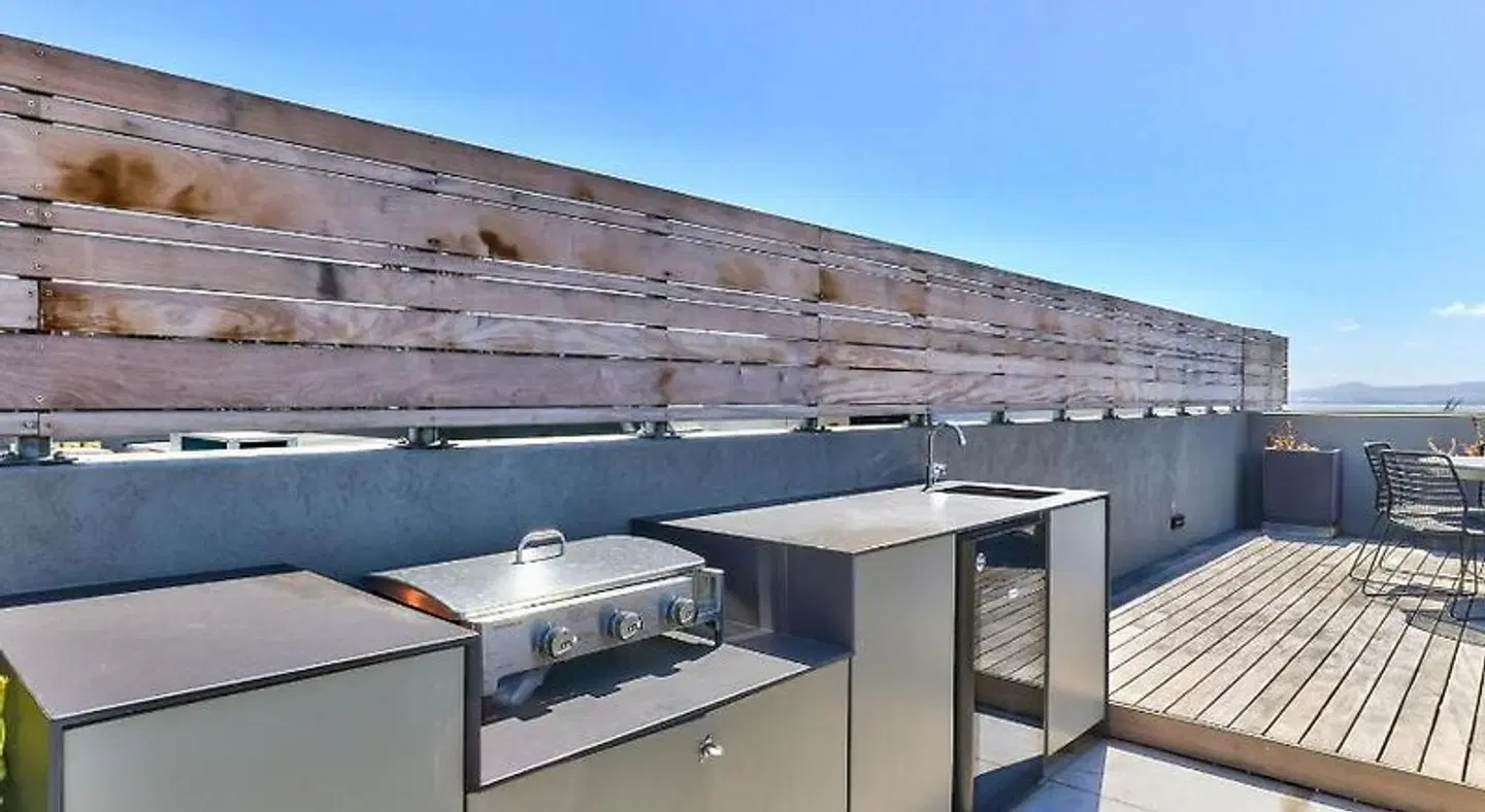 The Quarter Apartments Terrasse