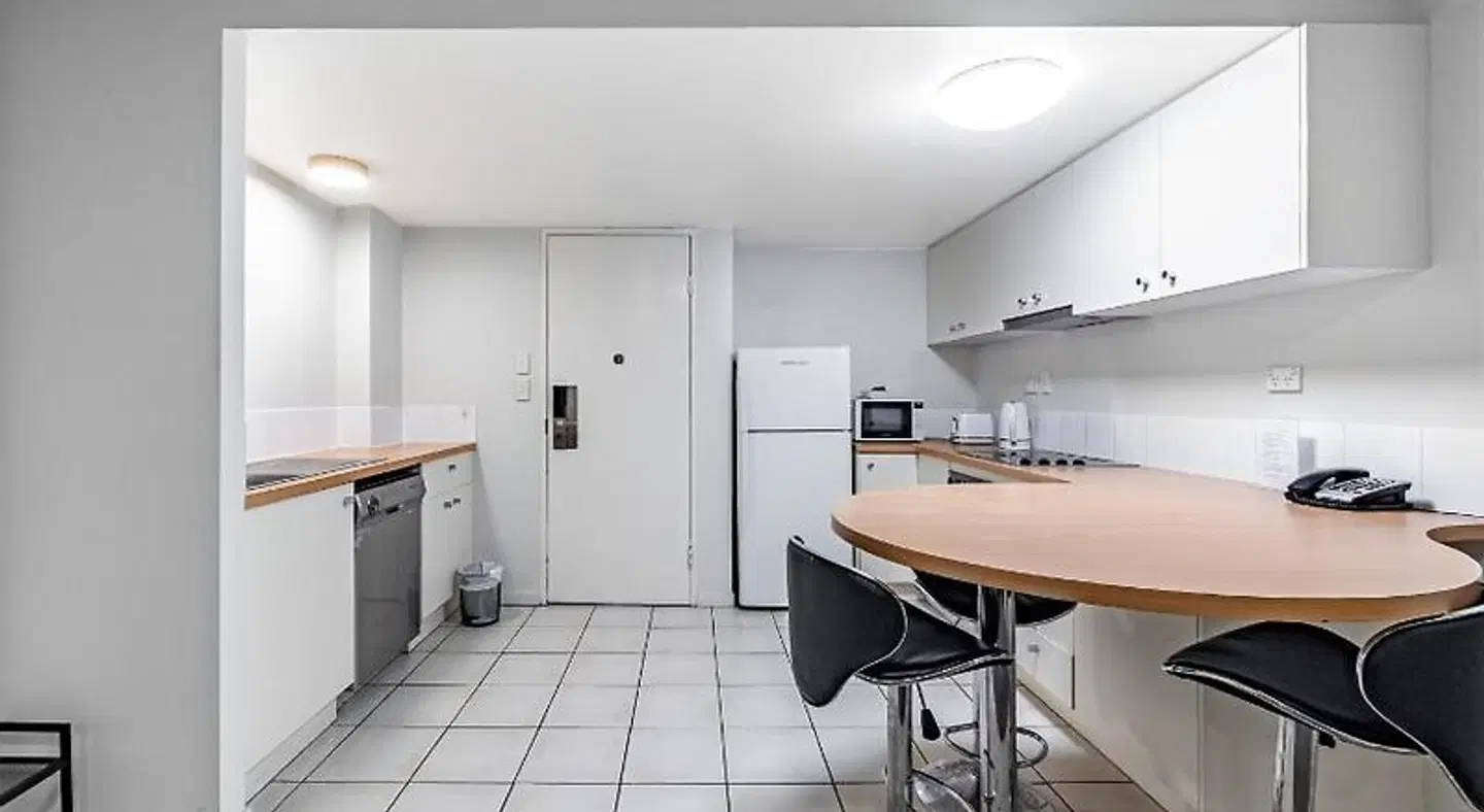 Parkview Apartments ROOM_EXAMPLE