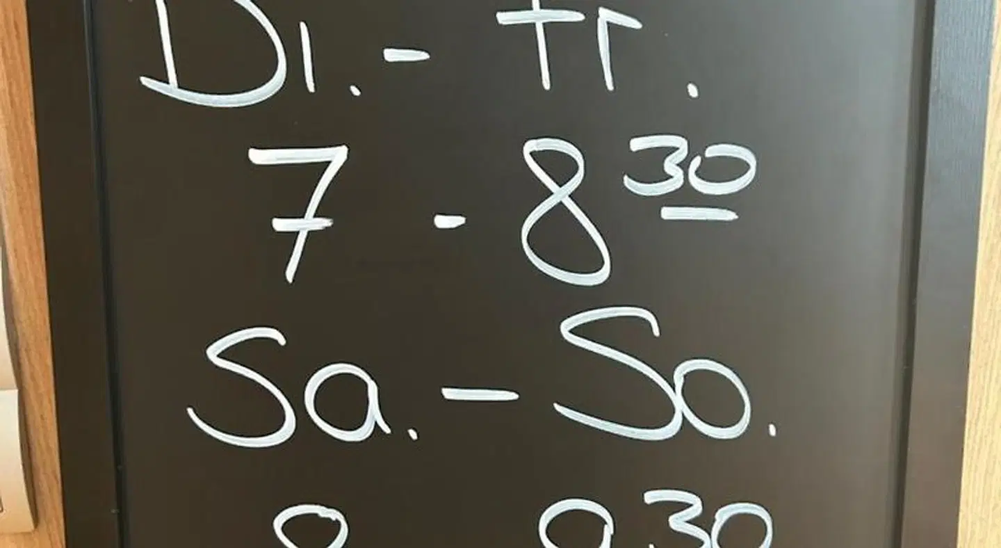 Burghotel Homberg MODEL_IMPRESSION