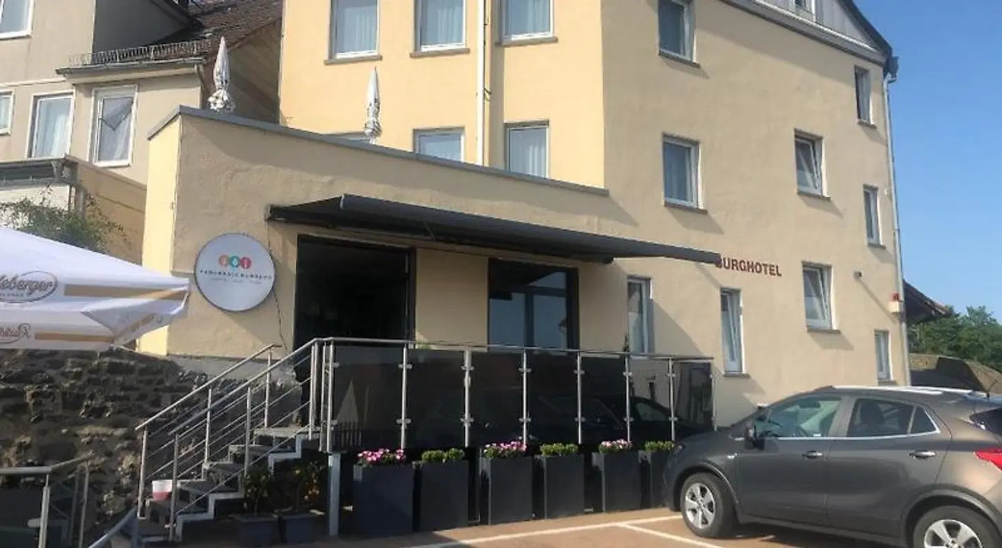 Burghotel Homberg EXTERIOR