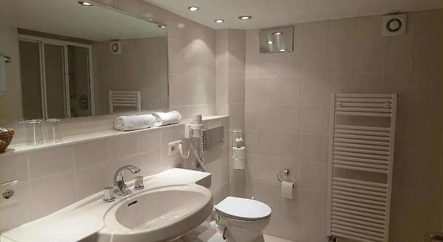 Pension Landhaus Fischer Badezimmer