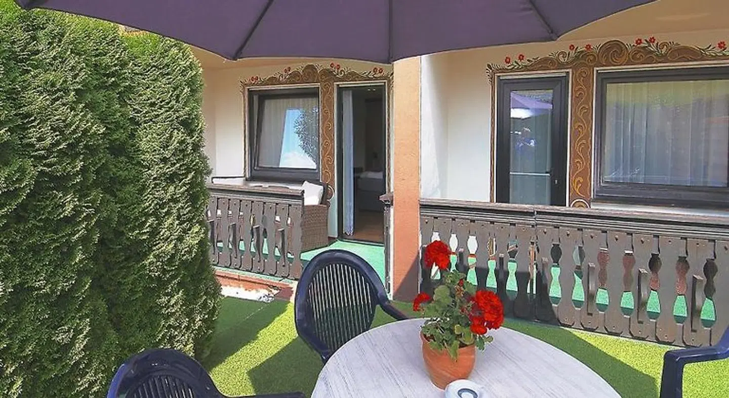 Hotel Zum Deutschen Haus ROOM_EXAMPLE