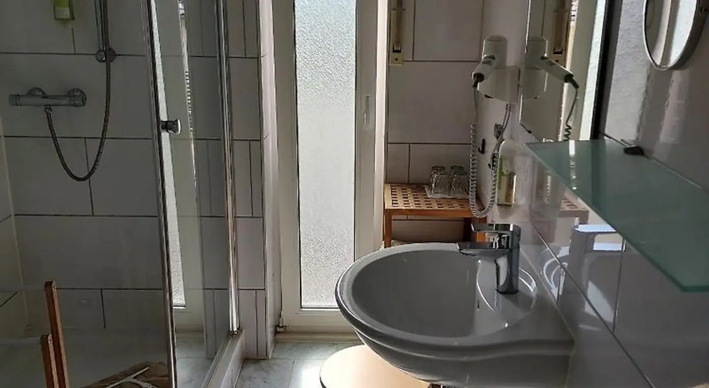 Ferienwohnung Machedanz Badezimmer