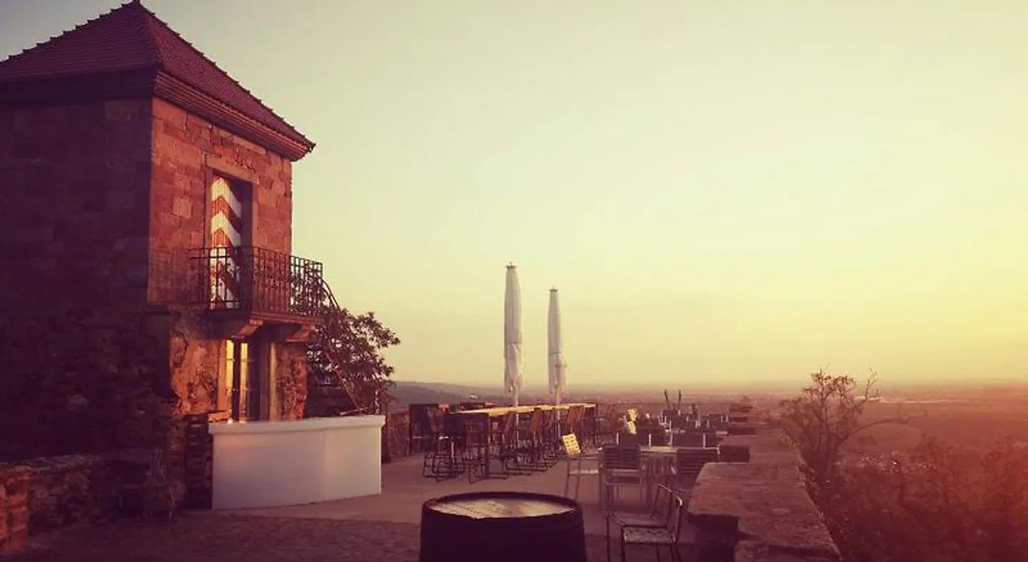 Landhotel Hofgut Battenberg Terrasse