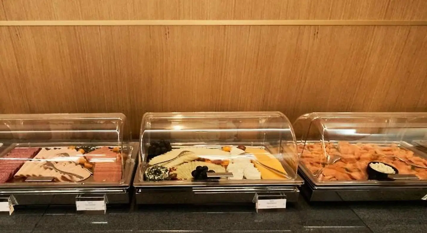 WENS Hotel Restaurant