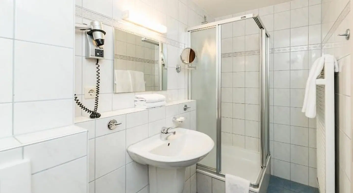 Hotel am Markt Badezimmer