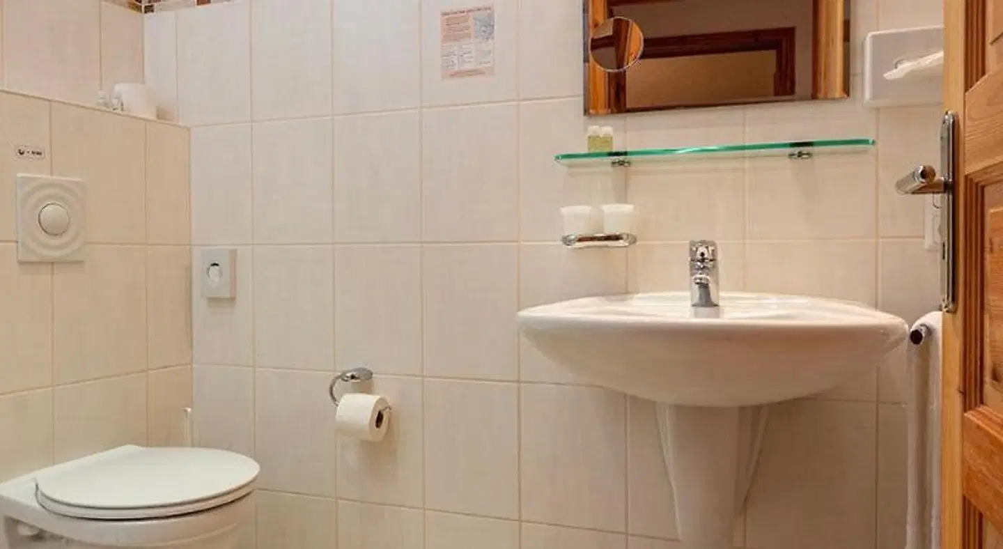 Gastehaus "Ursula" Hotel Garni Badezimmer