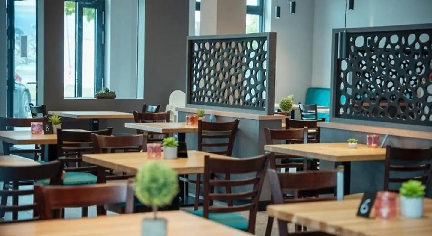 Hotel Central Vis a Vis Bar