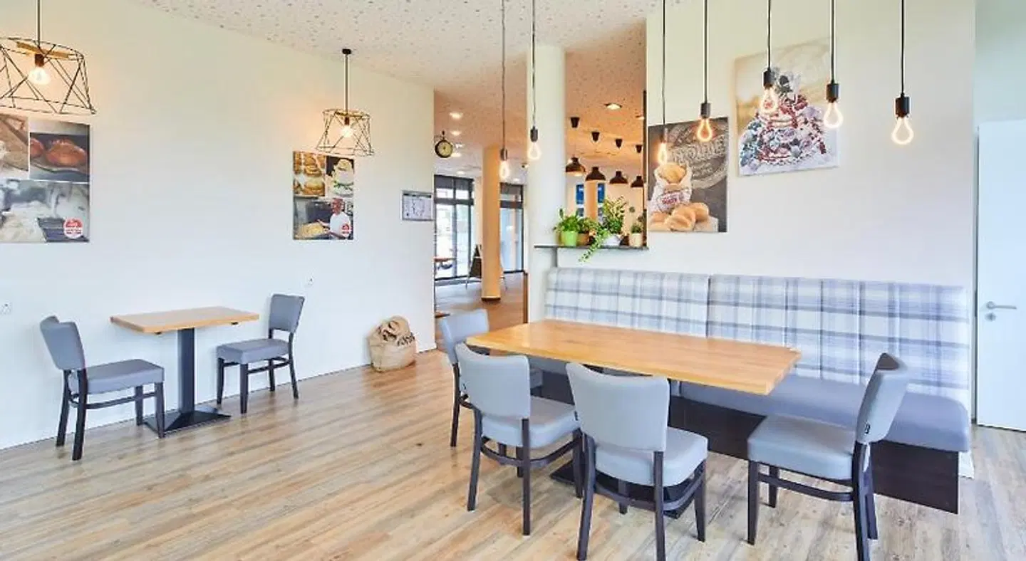 VR-Serviced Apartments Obergeis Bar