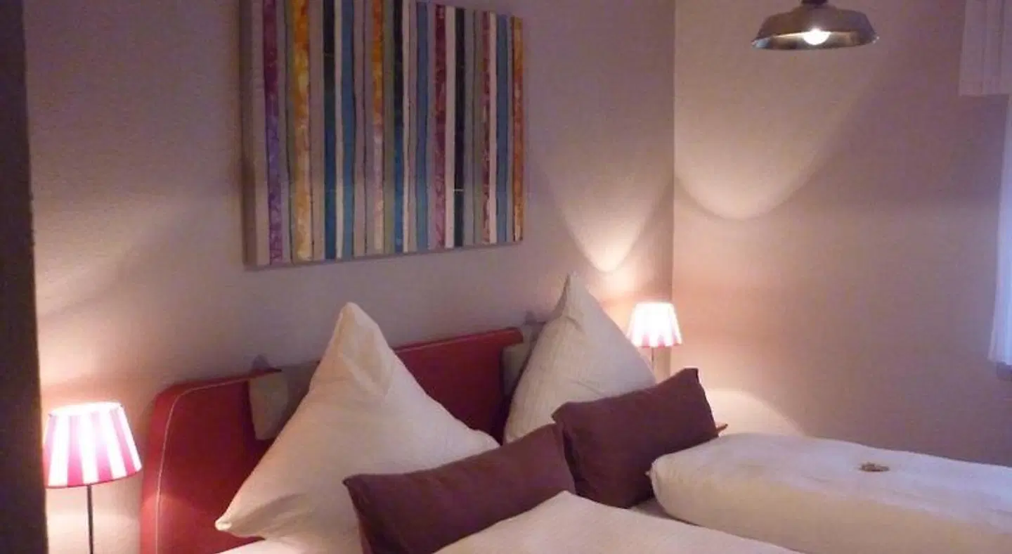 Zu Jeddelohs Lodge Hotel & Restaurant ROOM_EXAMPLE