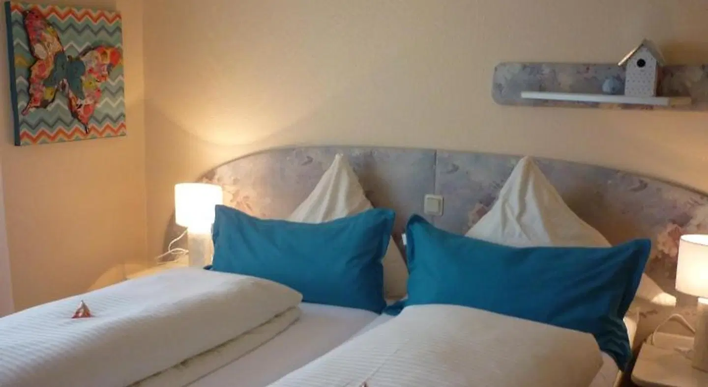 Zu Jeddelohs Lodge Hotel & Restaurant ROOM_EXAMPLE