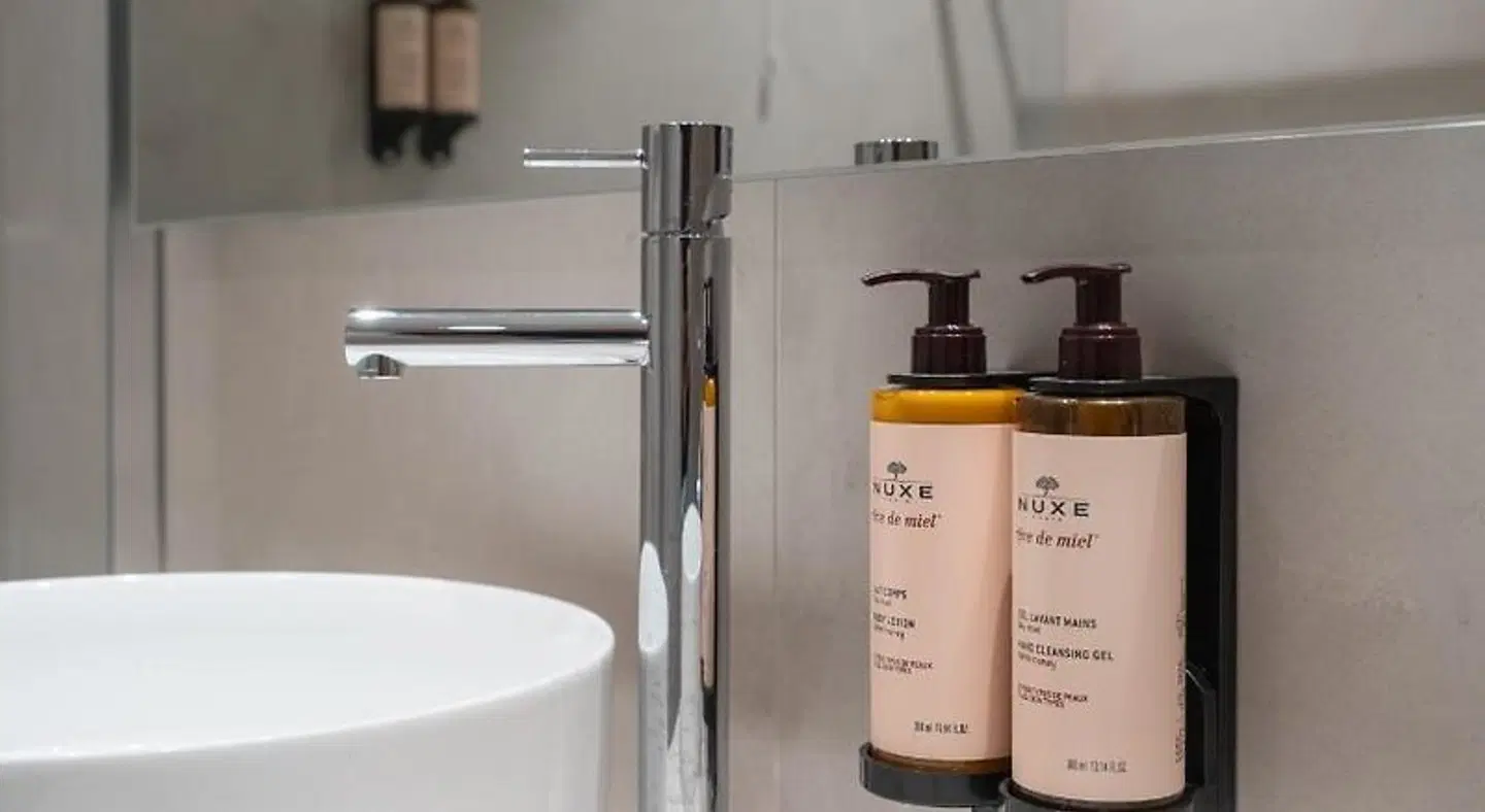 Mercure Ponta Delgada Azores Badezimmer