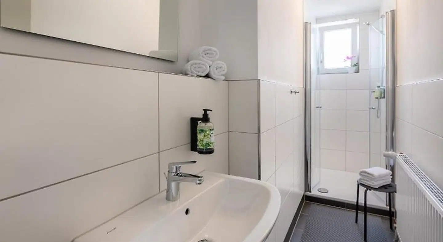 Hotel Clement - Bed & Breakfast Badezimmer