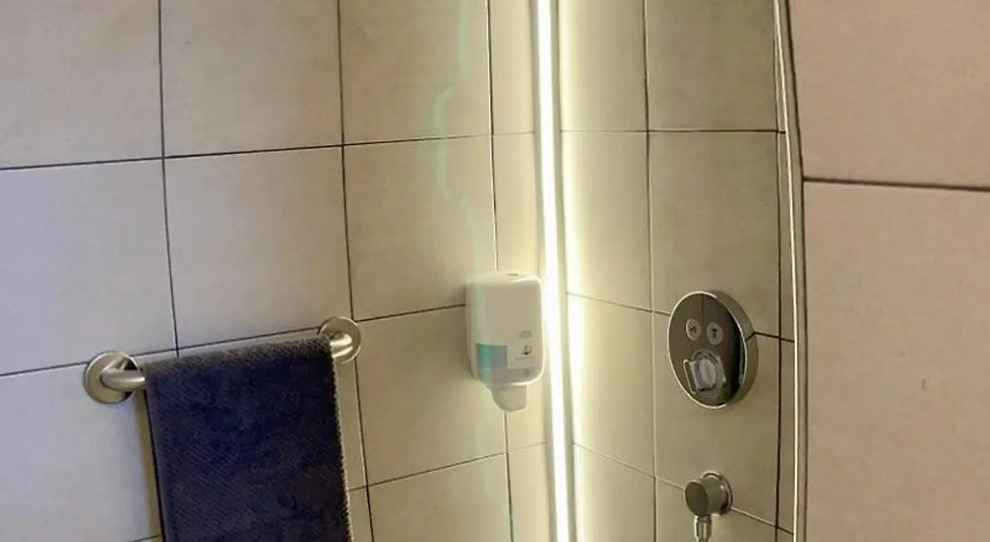 Charivari Vintage-Hotel & Restaurant Wintergarten Badezimmer