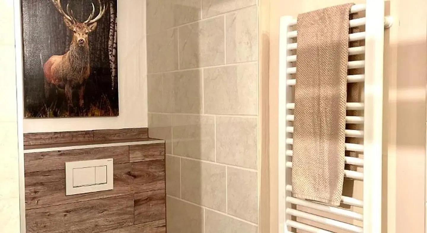 Charivari Vintage-Hotel & Restaurant Wintergarten Badezimmer