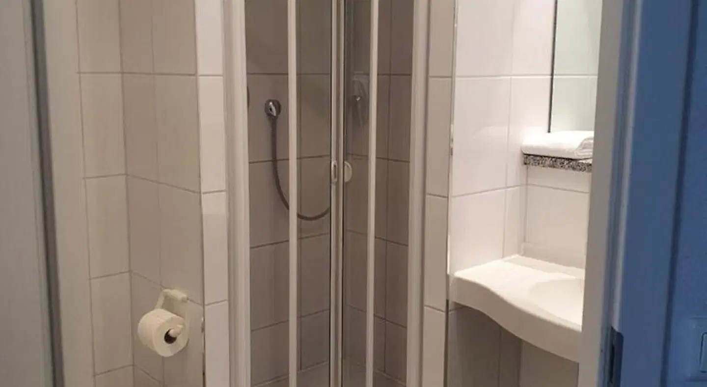 Zum Ritter Badezimmer