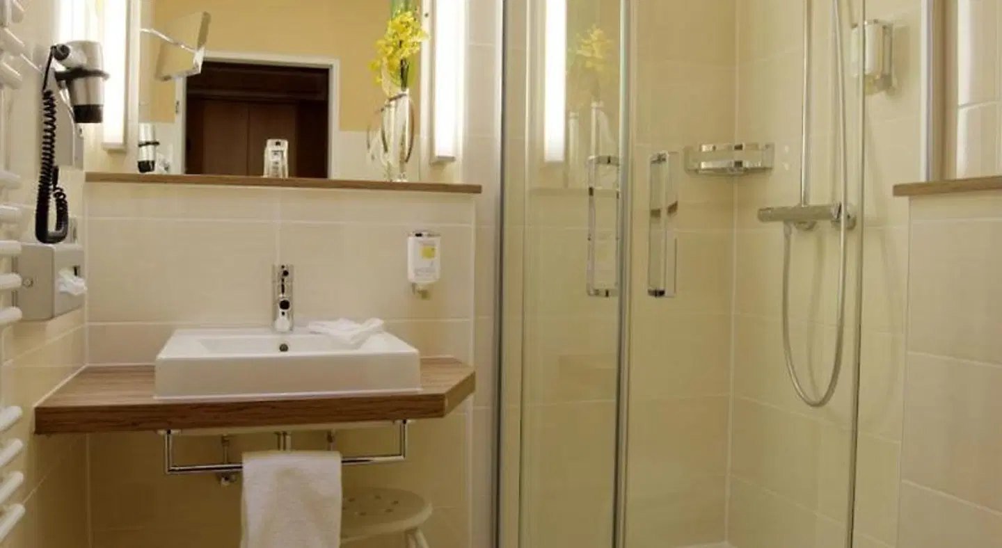 Am Badepark Badezimmer