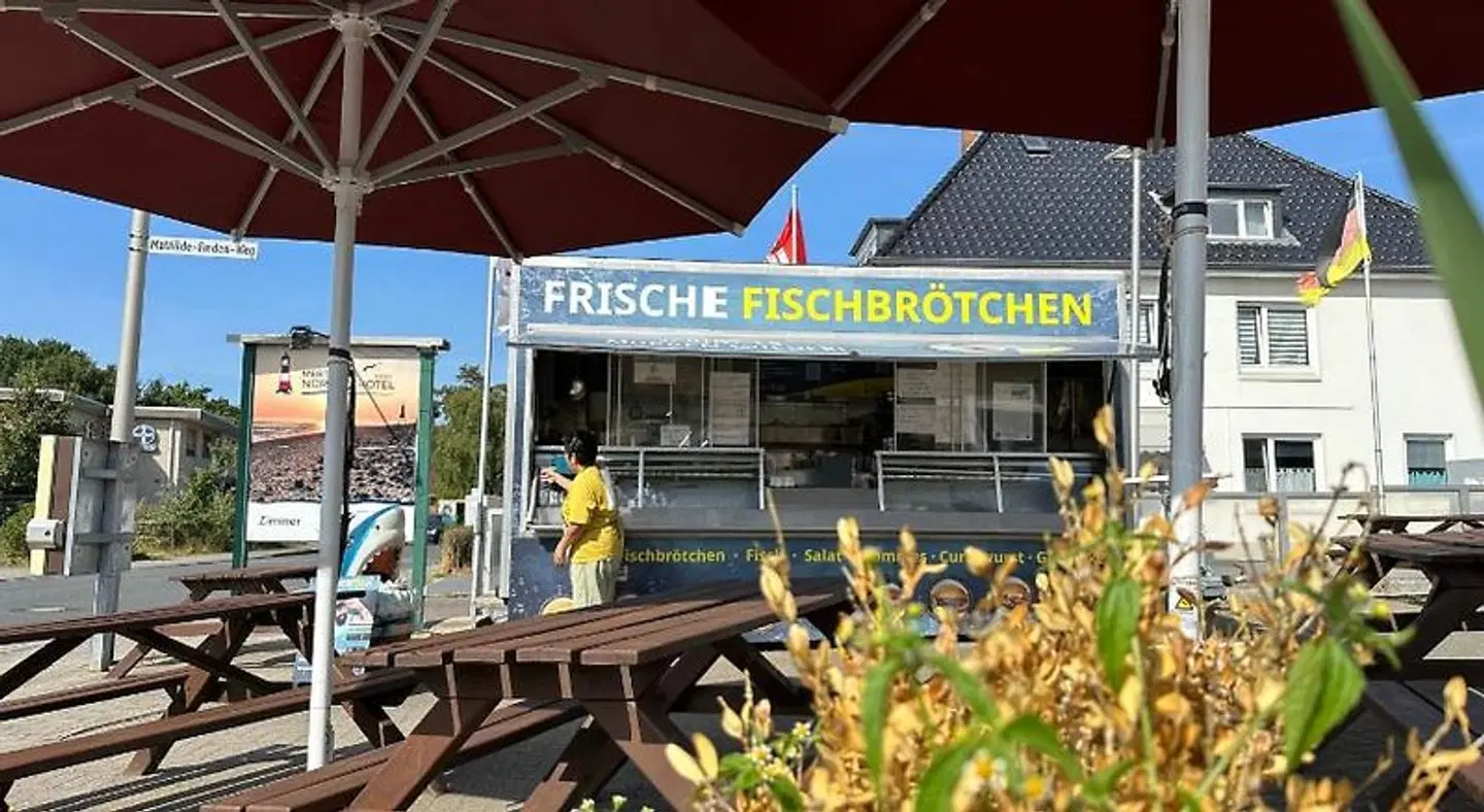 Mertinkus Nordseehotel Terrasse