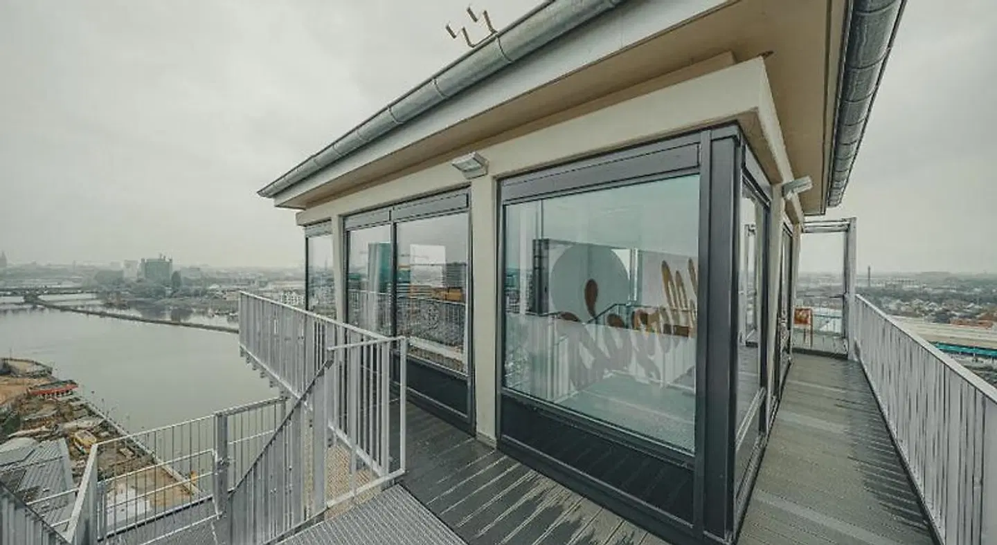 John & Will Silo-Hotel by Guldsmeden Terrasse