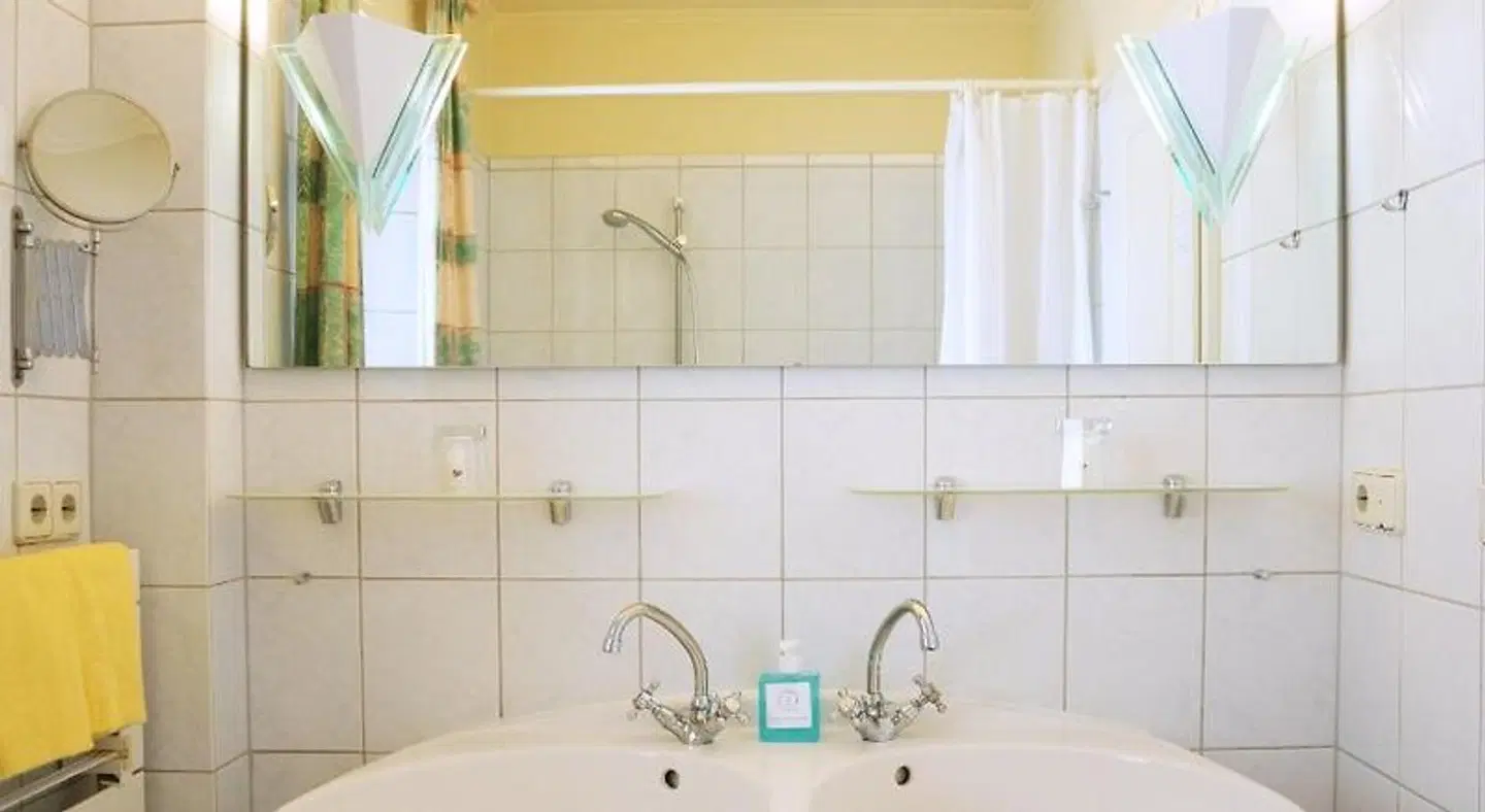 Parkhotel am Südwäldchen Badezimmer