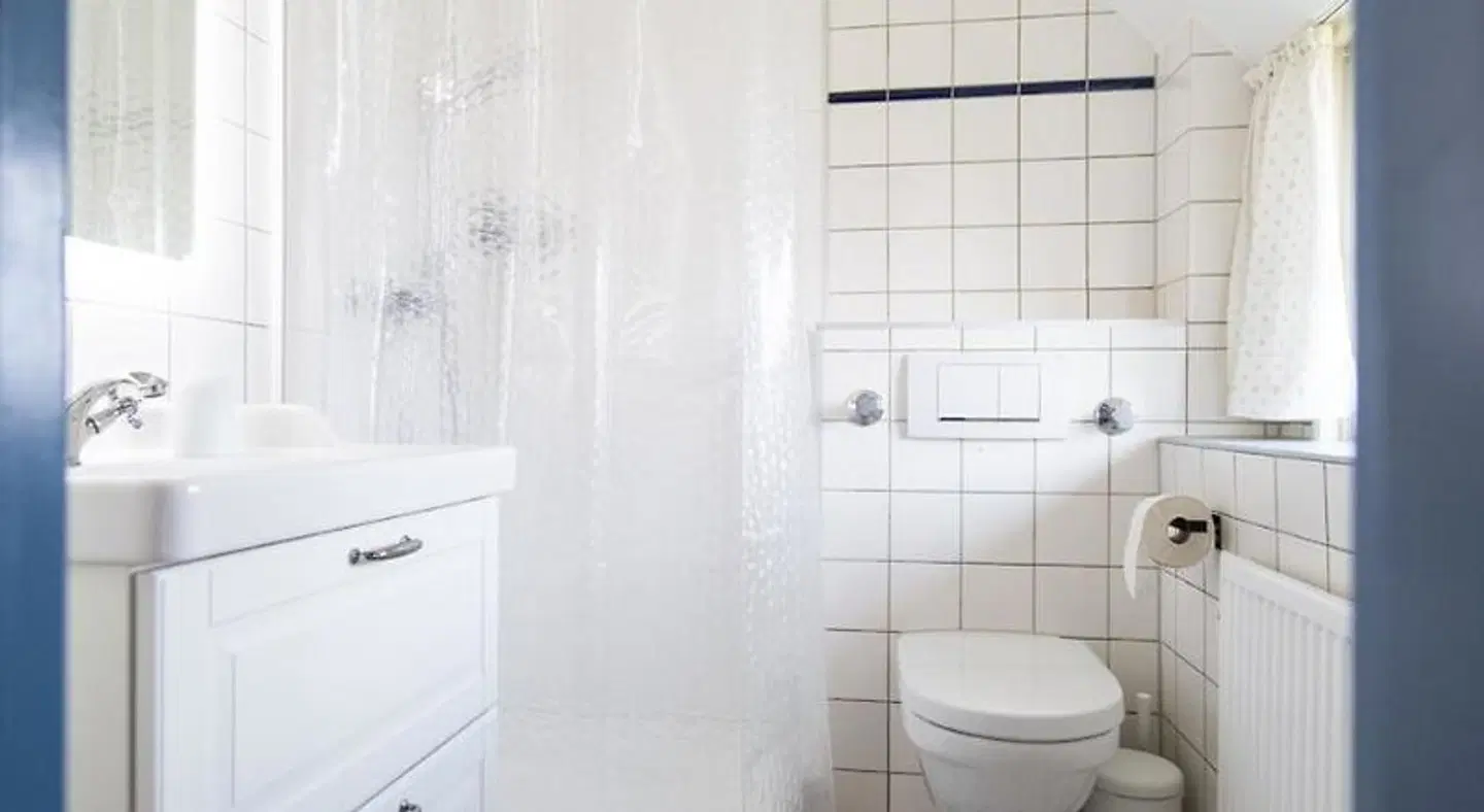 Hotel Ual Öömrang Wiartshüs Badezimmer