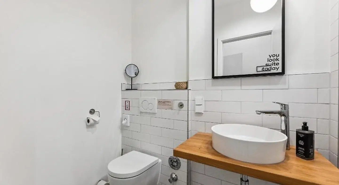 Limehome Bamberg Maximiliansplatz Badezimmer