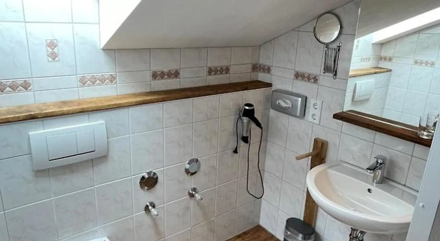RamsAu-das Gasthaus Badezimmer