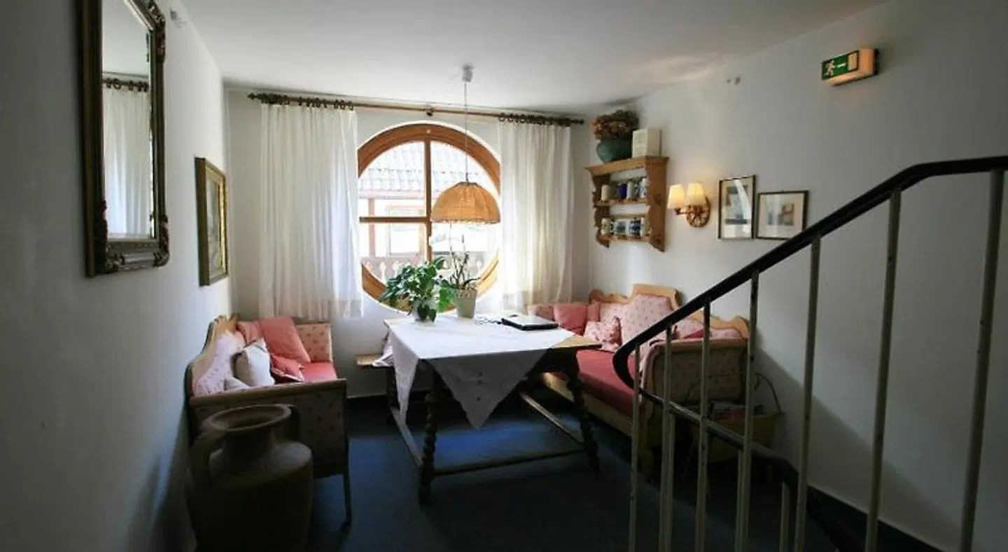 Hotel Gasthof Rose Oberammergau ROOM_EXAMPLE