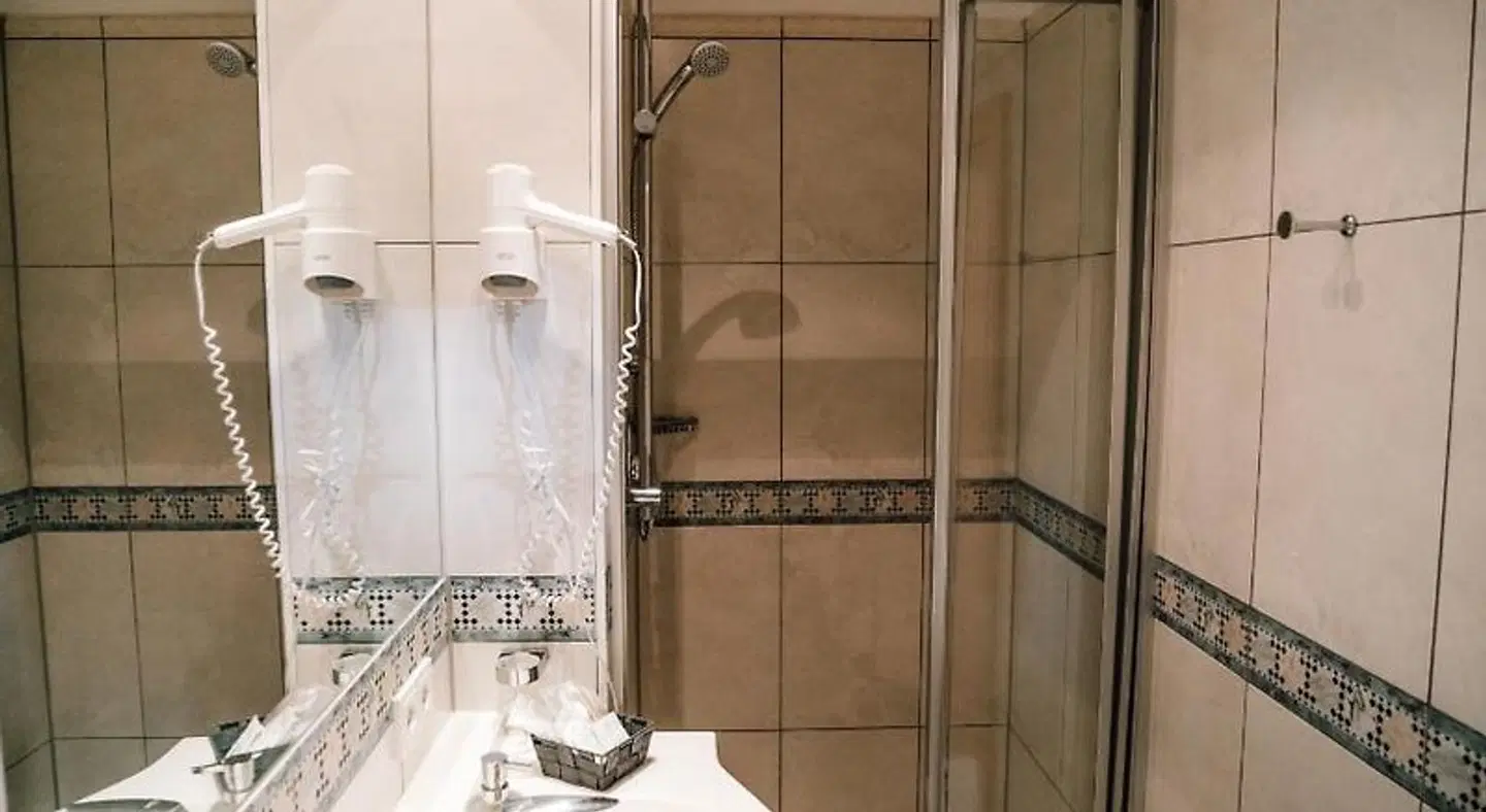 Bischofshof Braustuben Badezimmer