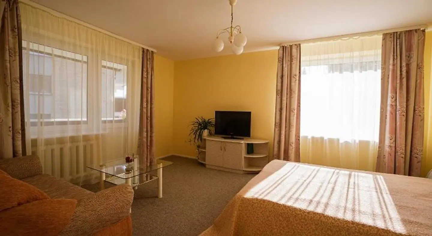 Egliu Slenis ROOM_EXAMPLE