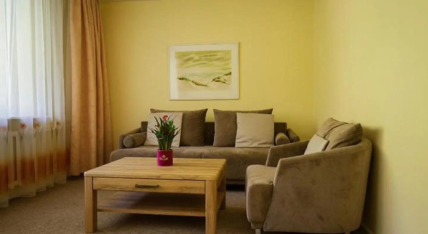 Egliu Slenis ROOM_EXAMPLE