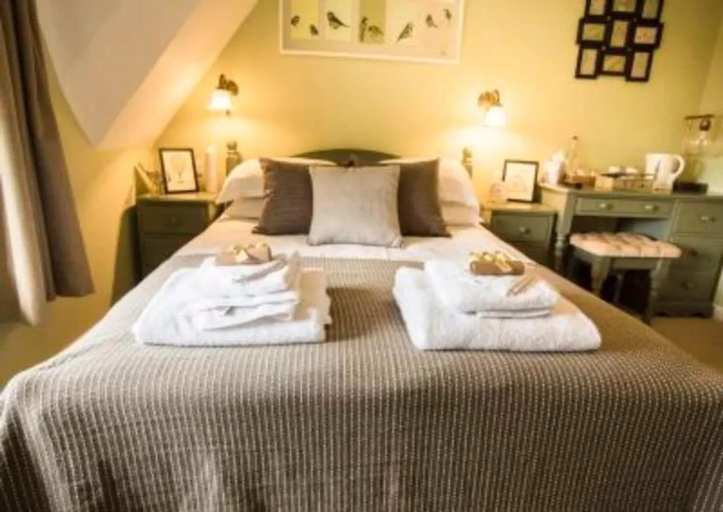 The Anvil Inn ROOM_EXAMPLE