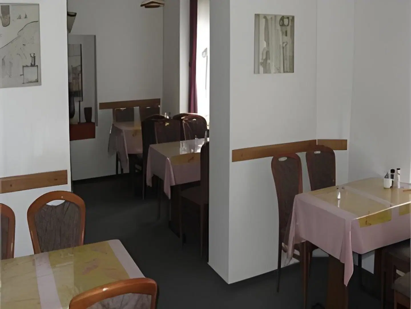 Isabel ROOM_EXAMPLE
