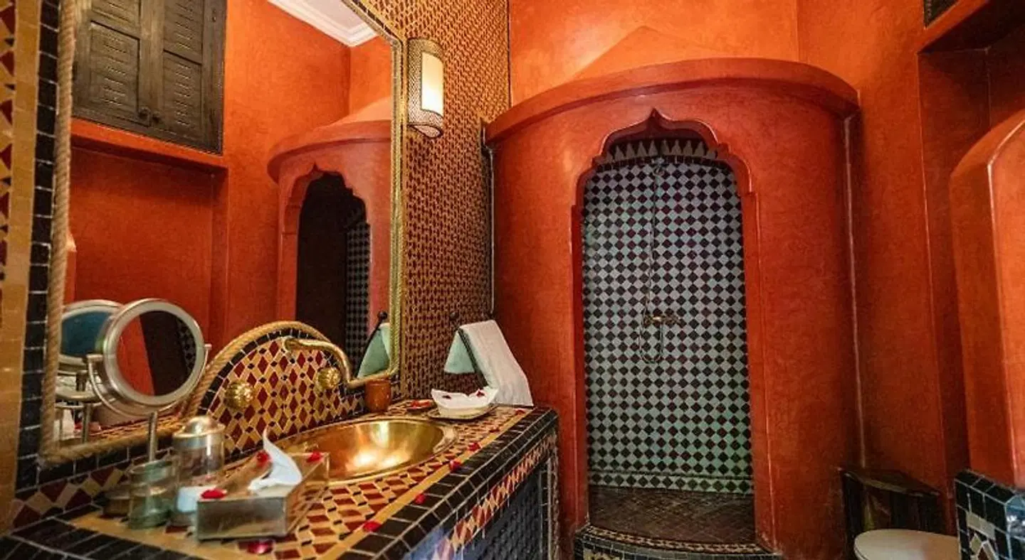 Riad ILayka HEALTH_BEAUTY