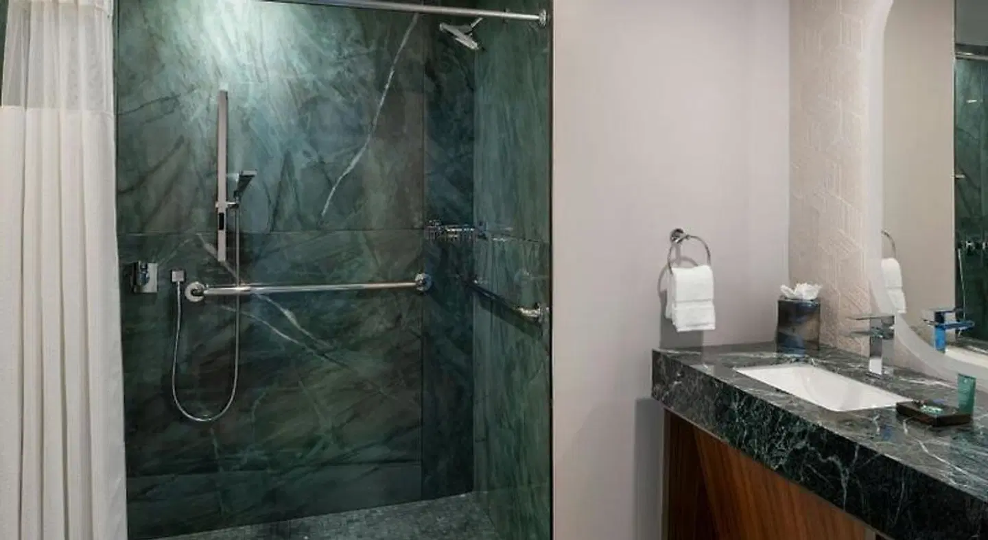 Trilogy Hotel Huntsville, Autograph Collection Badezimmer