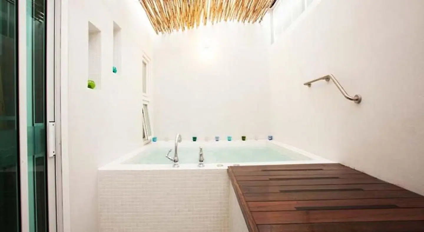 Kata Tranquil Villa Badezimmer